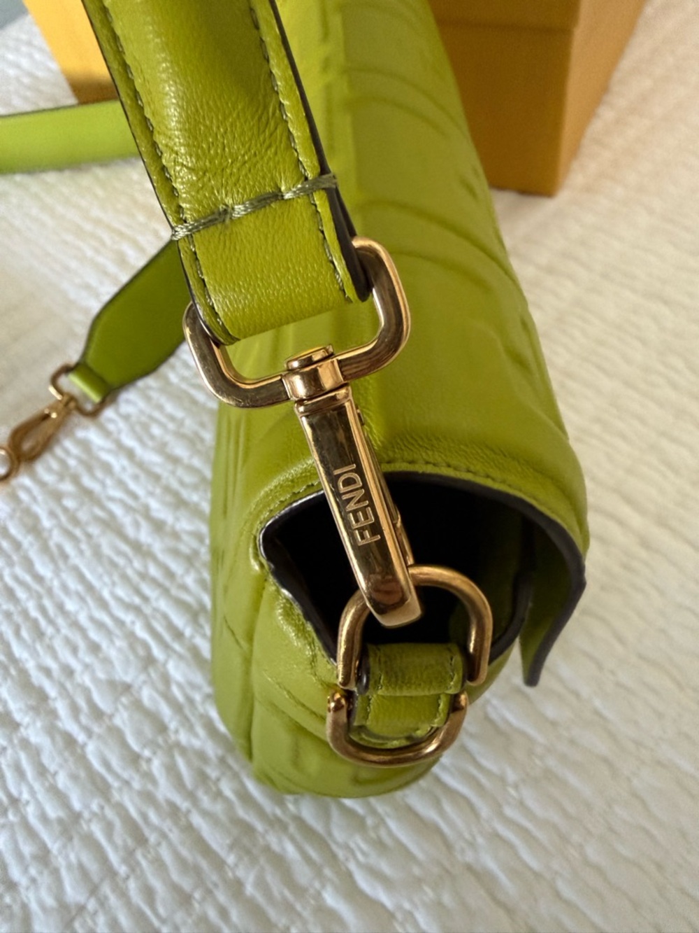 Fendi Lime Green Baguette with Gold Hardware - Picture 5 of 13